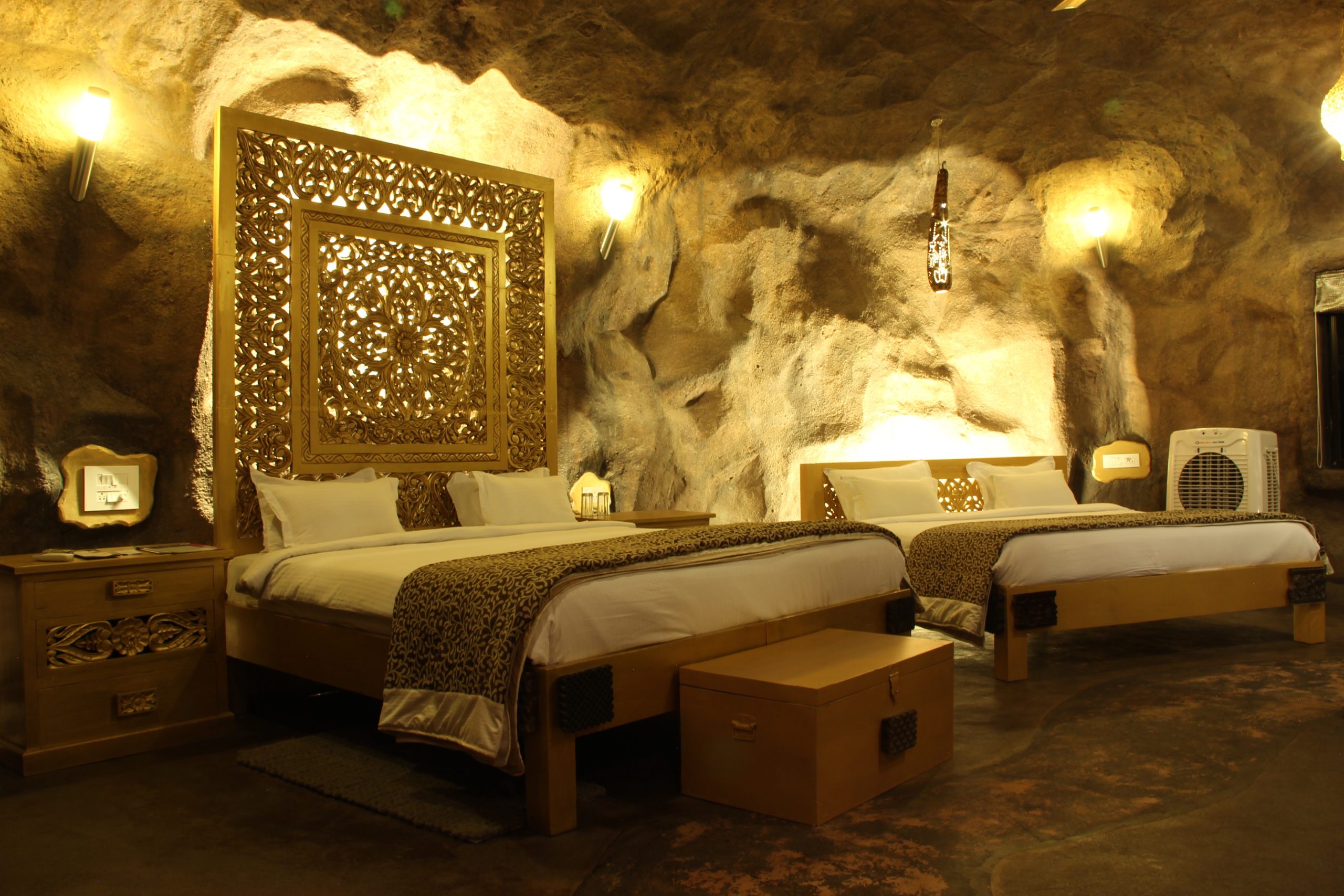 8. Cave Room with 2 Double Bed